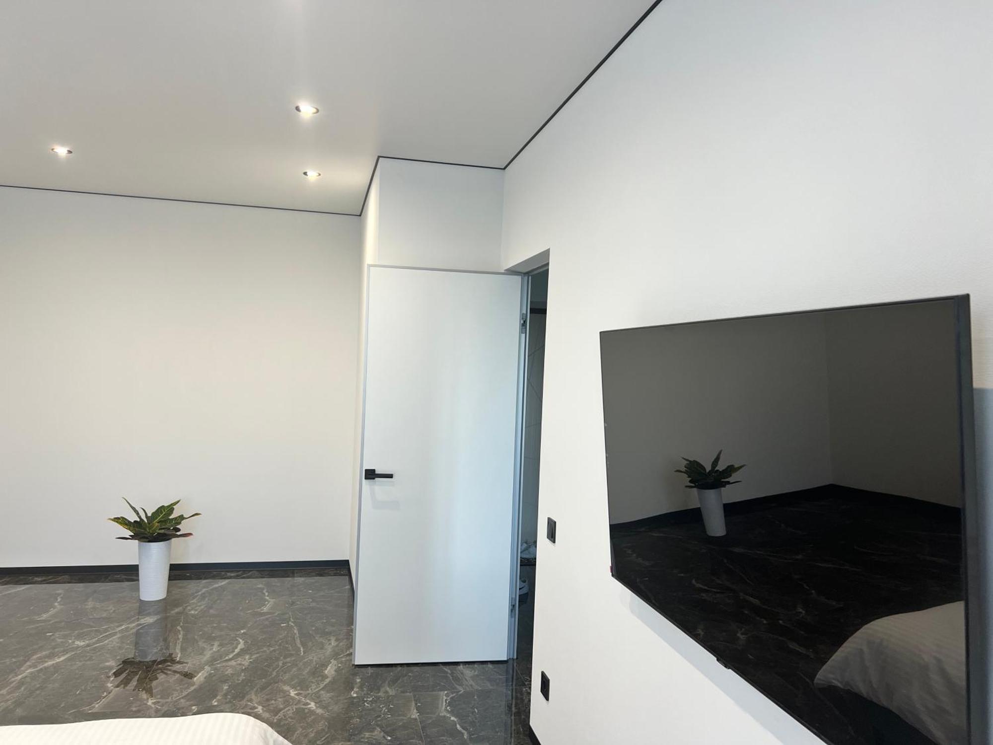Люкс Апартаменти В Жкарена Та Жк Great House Rivne Buitenkant foto